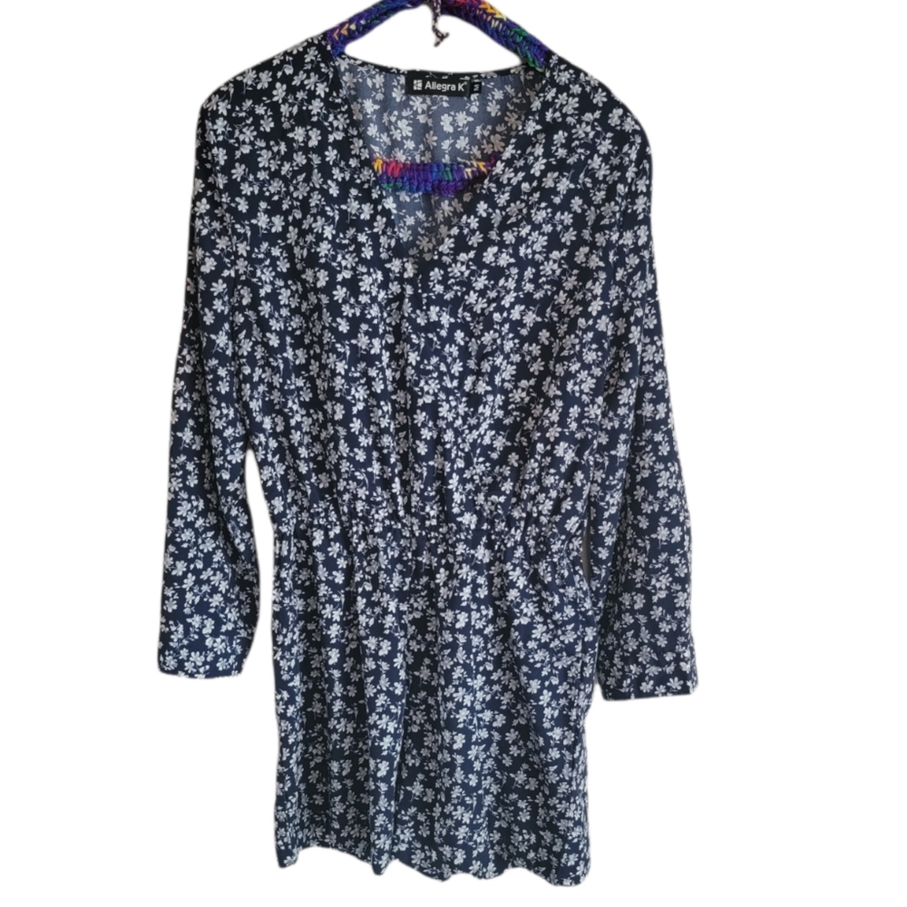 Floral Romper - Picture 3 of 9